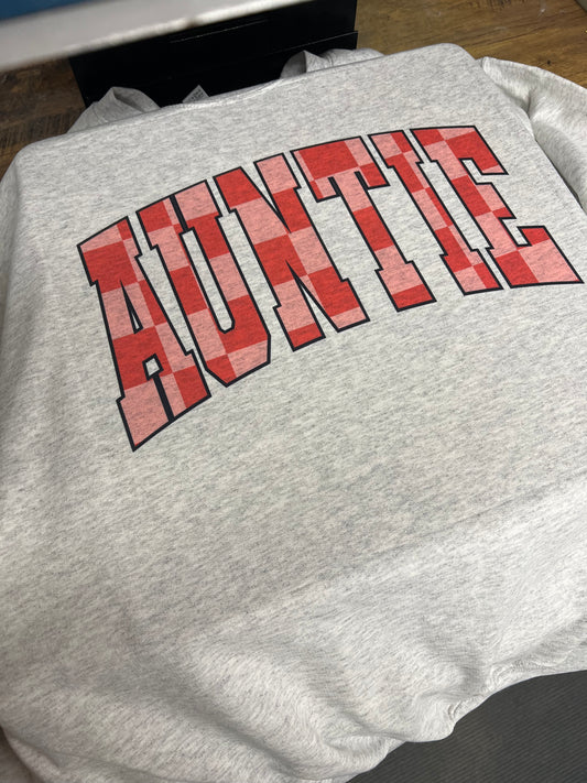 Auntie crewneck