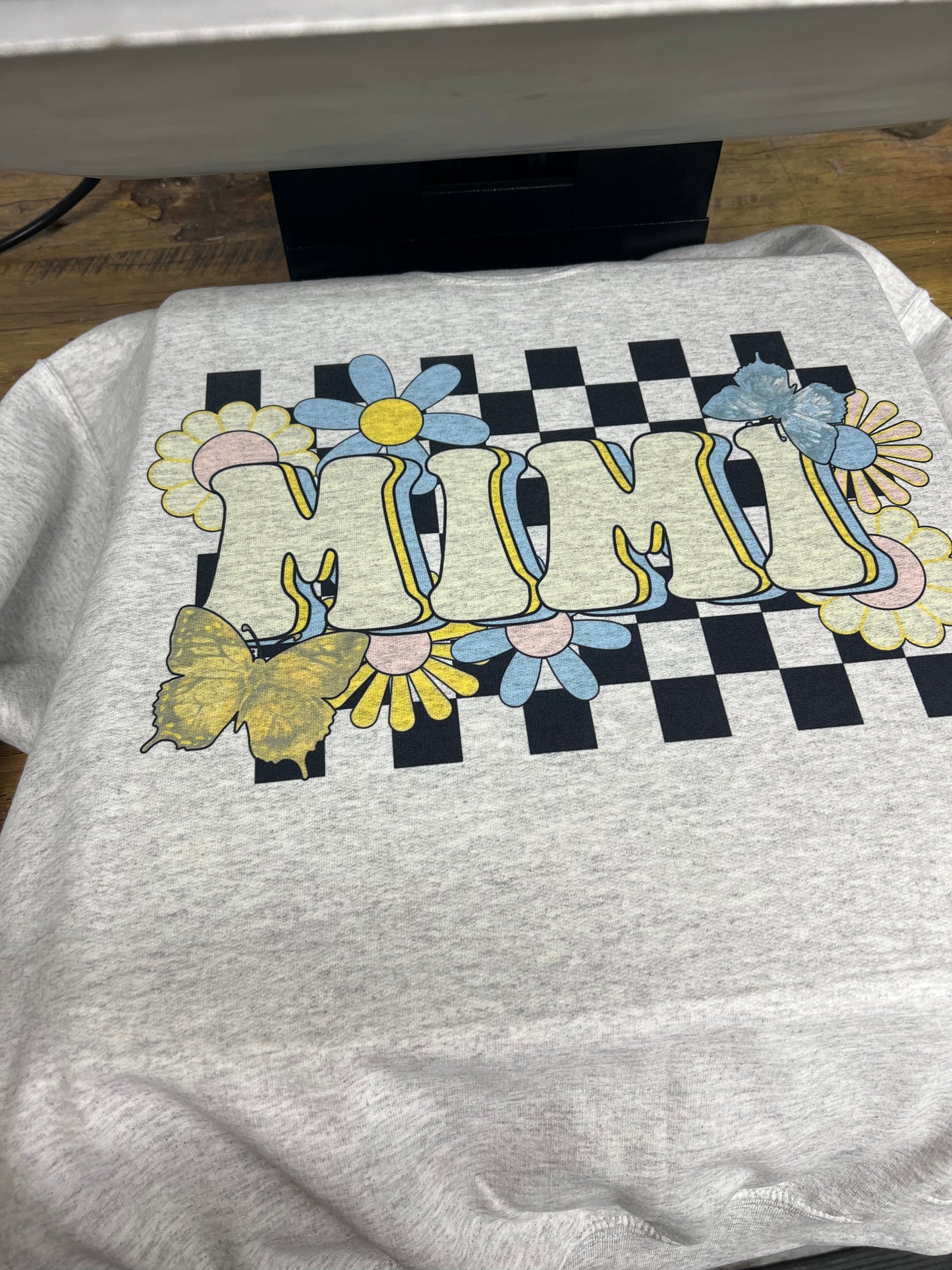 Mimi retro crewneck
