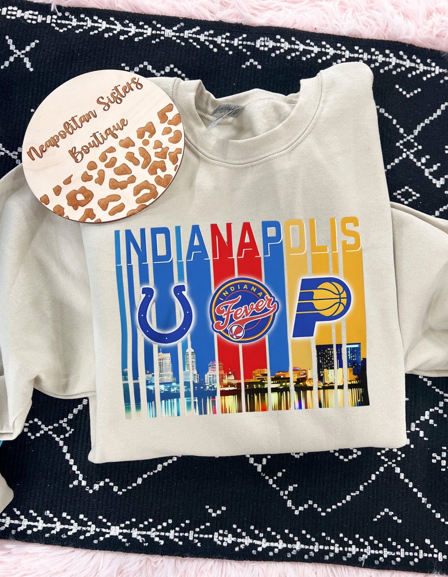 Indy x3 tee/crewneck