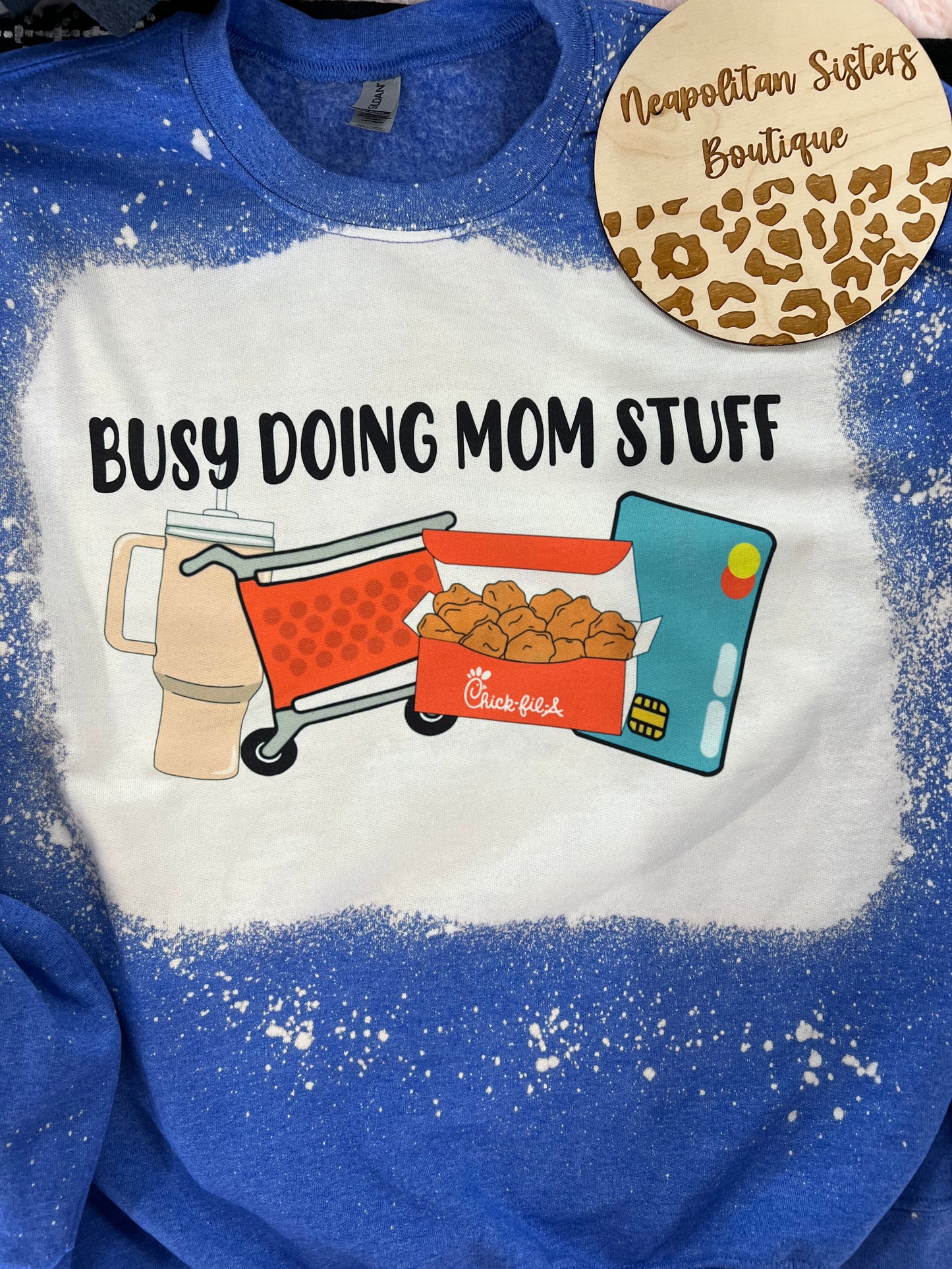 busy doing mom stuff crewneck/tshirt