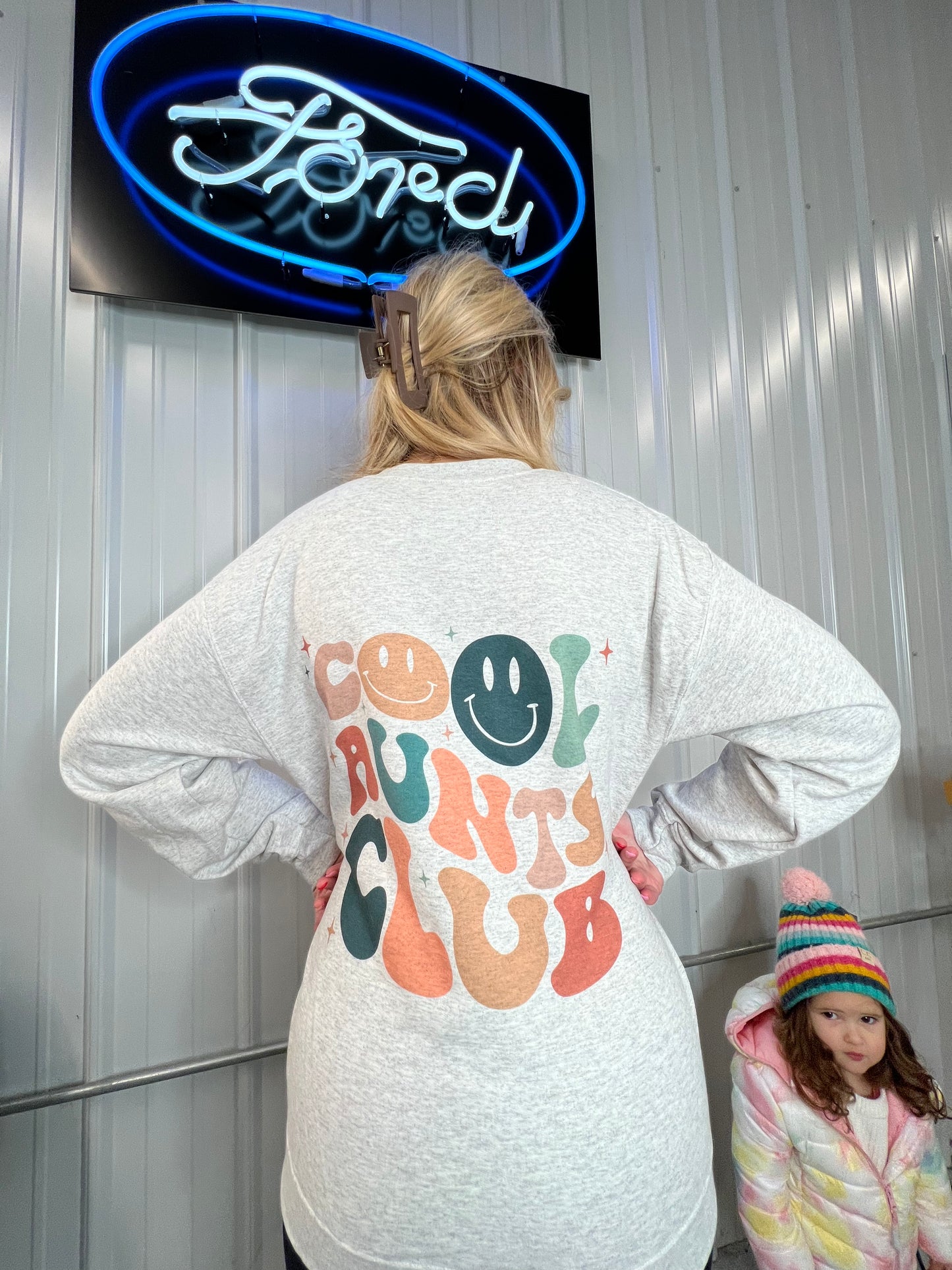 cool aunts club crewneck