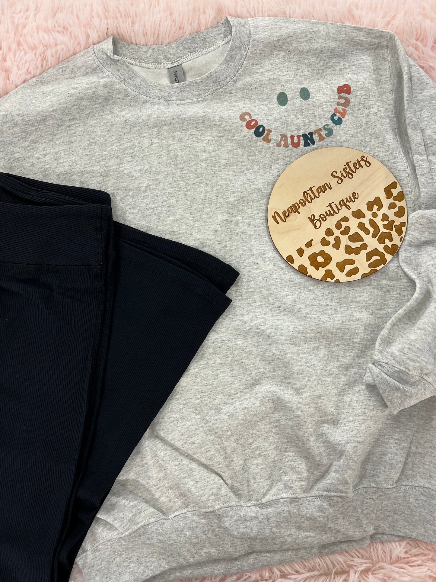 cool aunts club crewneck