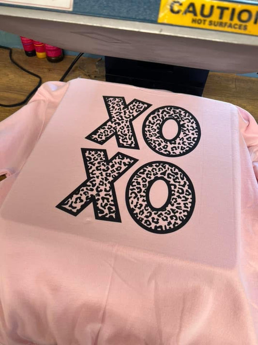 Pink XOXO crewneck